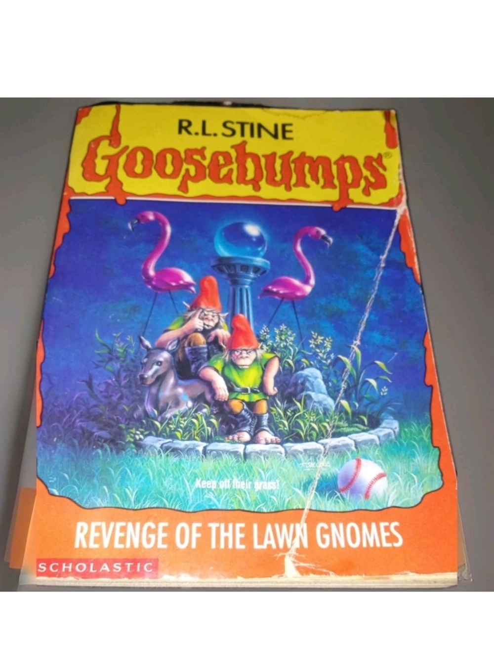Scholastic Goosebumps Back Cover - Yellow, Orange, Blue